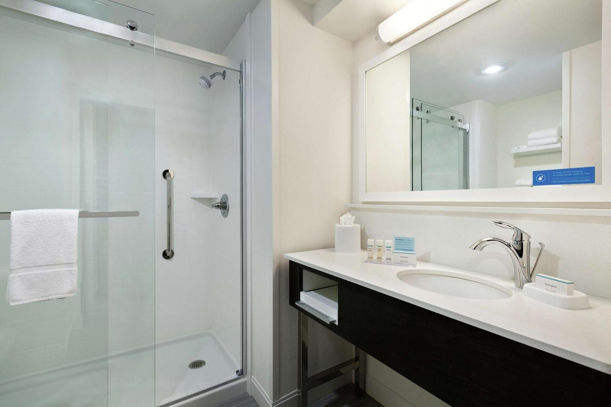 Hampton By Hilton Oklahoma City I-40 East- Tinker Afb Midwest City Esterno foto