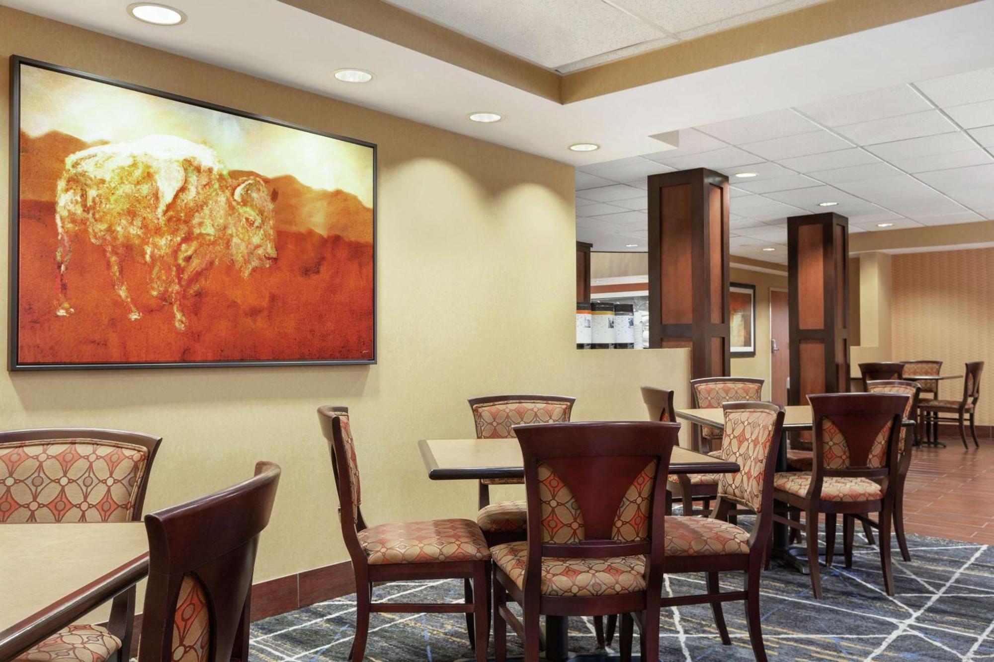 Hampton By Hilton Oklahoma City I-40 East- Tinker Afb Midwest City Esterno foto