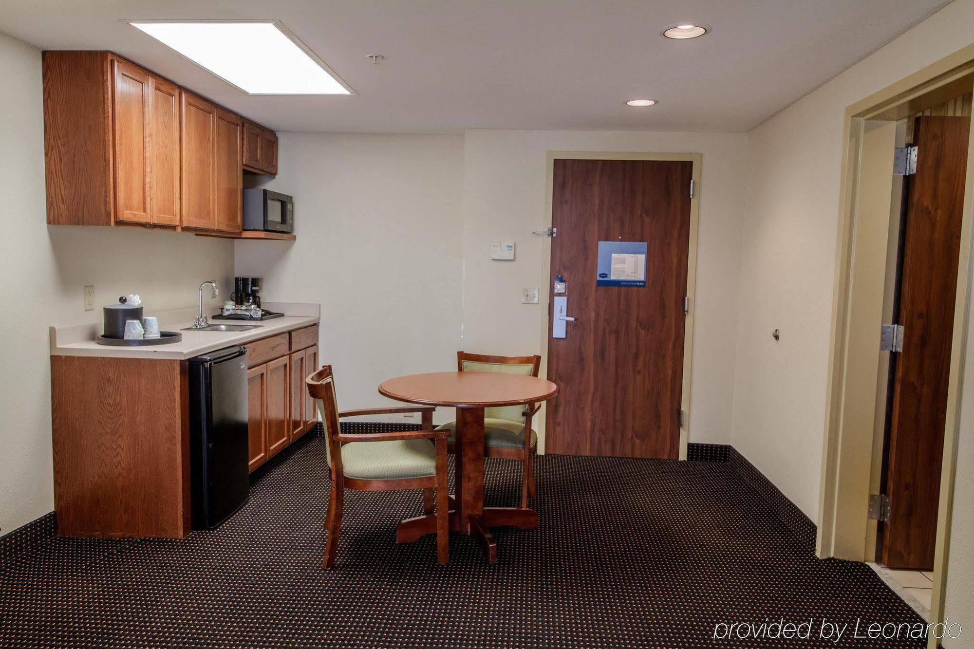 Hampton By Hilton Oklahoma City I-40 East- Tinker Afb Midwest City Esterno foto