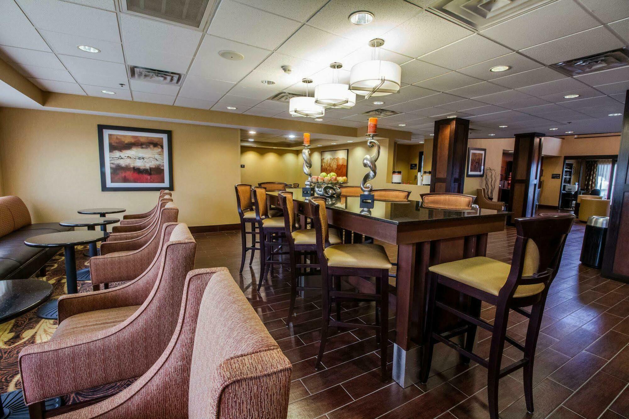 Hampton By Hilton Oklahoma City I-40 East- Tinker Afb Midwest City Esterno foto