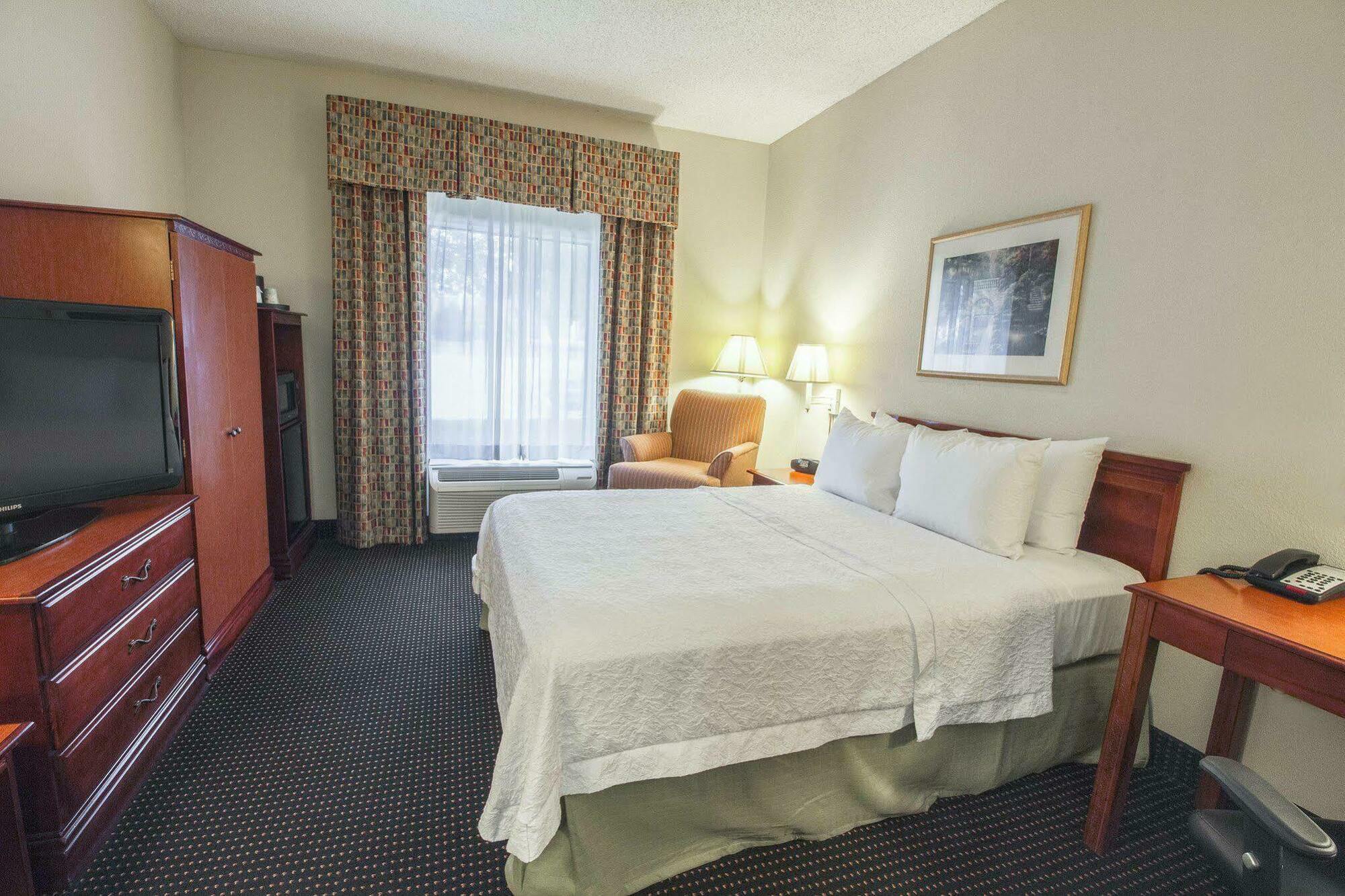 Hampton By Hilton Oklahoma City I-40 East- Tinker Afb Midwest City Esterno foto