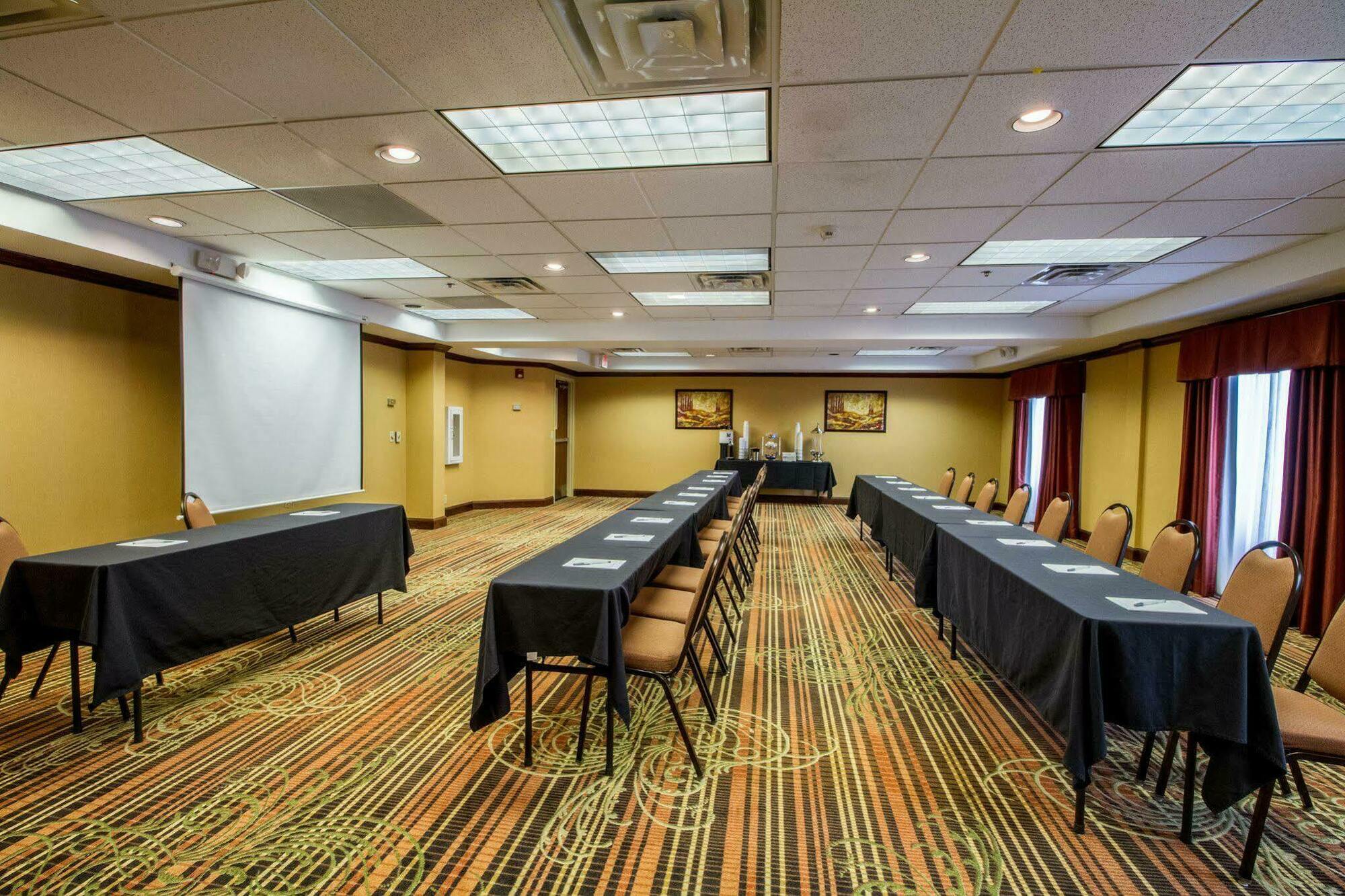Hampton By Hilton Oklahoma City I-40 East- Tinker Afb Midwest City Esterno foto