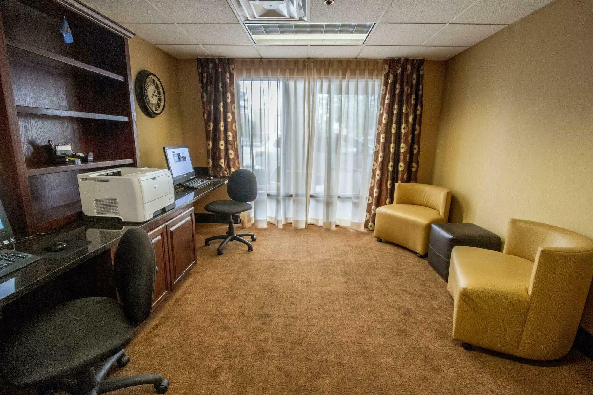 Hampton By Hilton Oklahoma City I-40 East- Tinker Afb Midwest City Esterno foto
